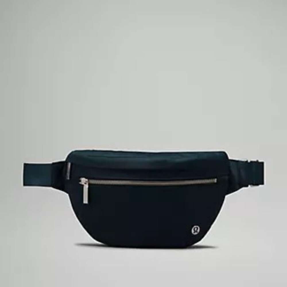 lululemon athletica Teal Crossbody Belt Bag